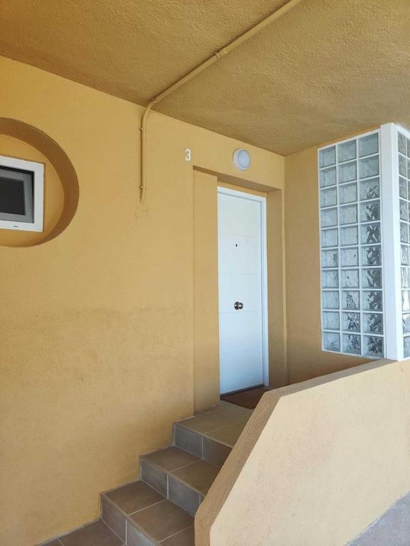 Superbe Appartement Terrasse Entierement Renove Au Bord De L'Ebre Deltebre Bagian luar foto