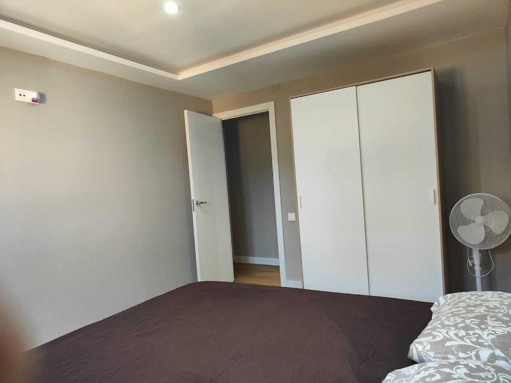 Superbe Appartement Terrasse Entierement Renove Au Bord De L'Ebre Deltebre Bagian luar foto